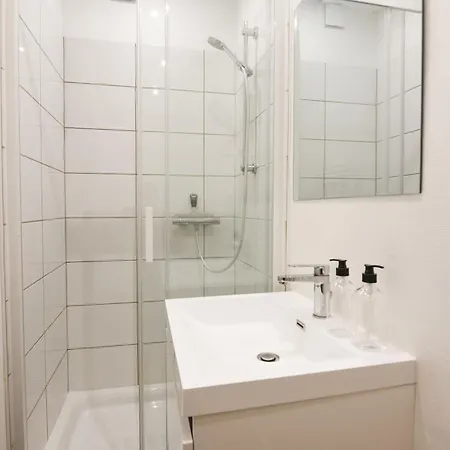 Maison Avec Parking بيت للعطل